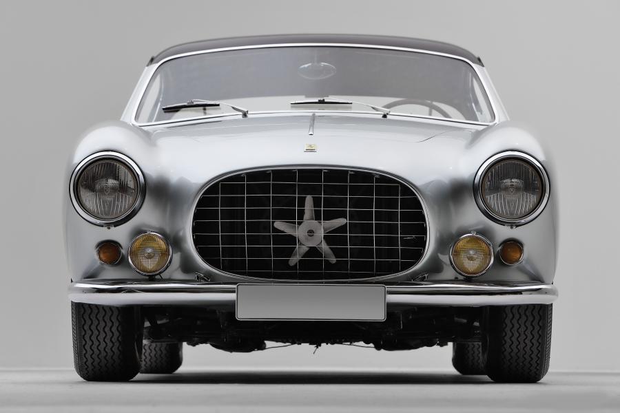  Ferrari 250 Europa 1953 года  (фото 36 из 58)